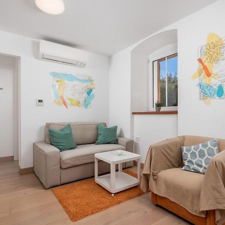 Apartments Anaika At The Beach, Opatija Екстер'єр фото
