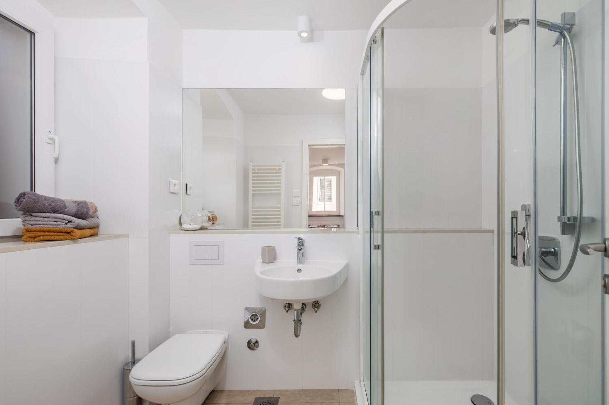Apartments Anaika At The Beach, Opatija Екстер'єр фото